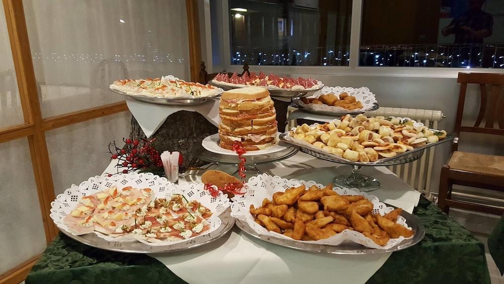 Residence Sole Alto Marilleva Zewnętrze zdjęcie